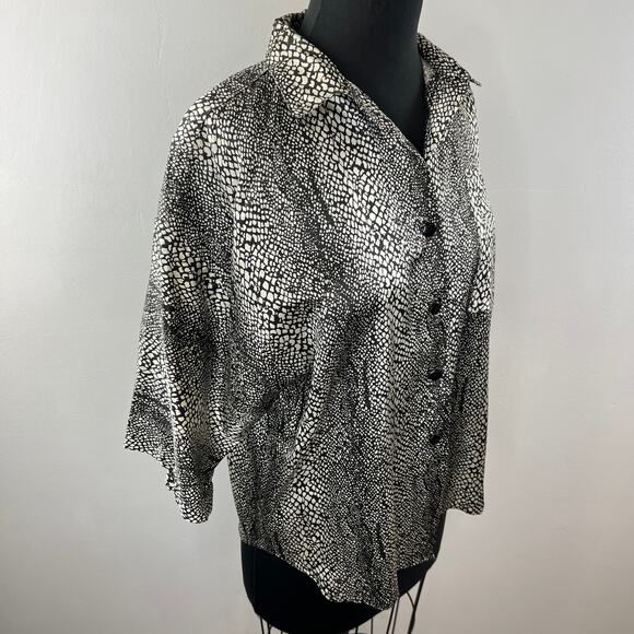 VINTAGE Happy Legs Black White Snakeskin Button-Up Boxy Short Sleeve Shirt M VTG - Picture 4 of 7